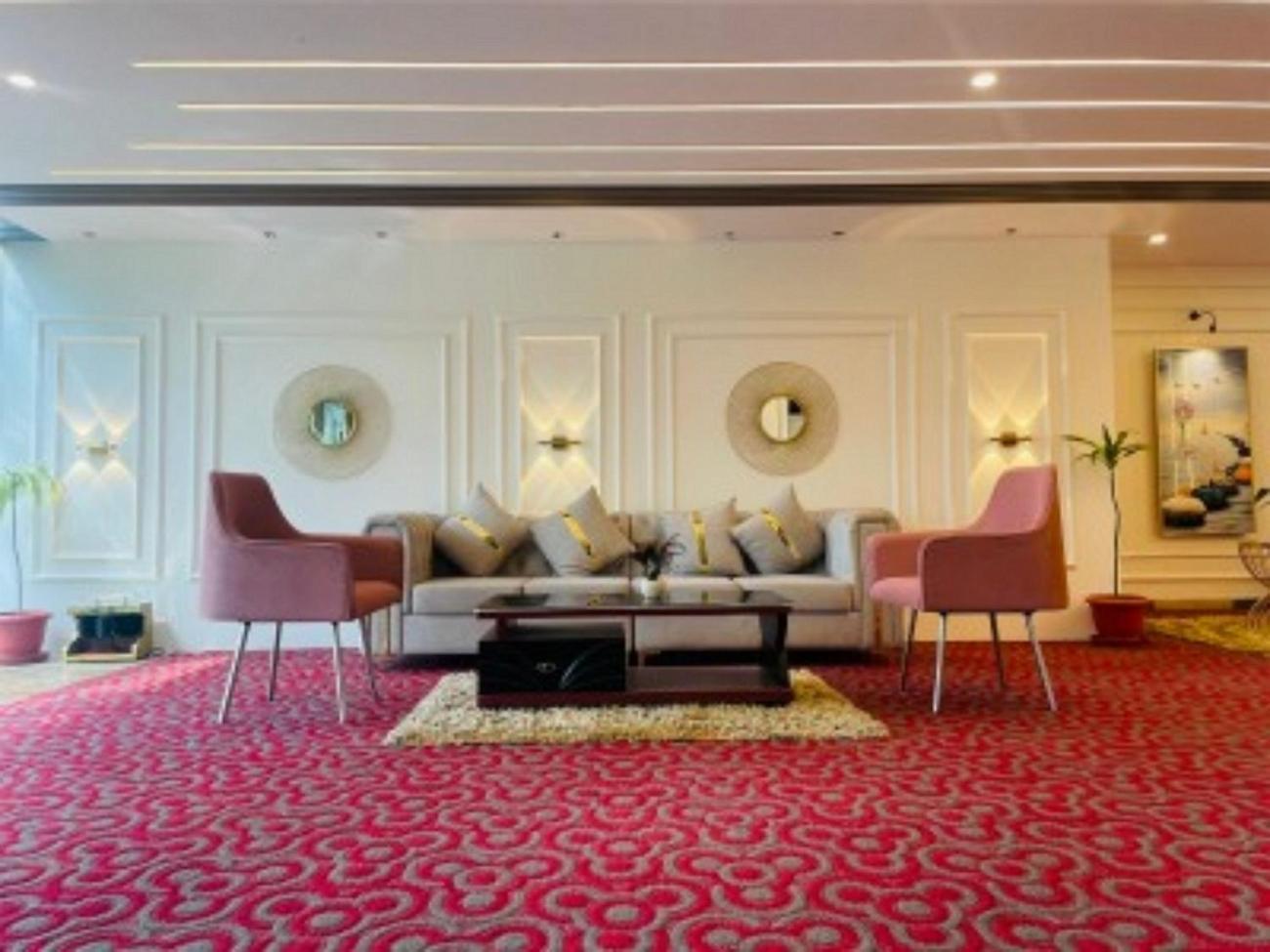 Vovo Hotels Yelahanka Dış mekan fotoğraf