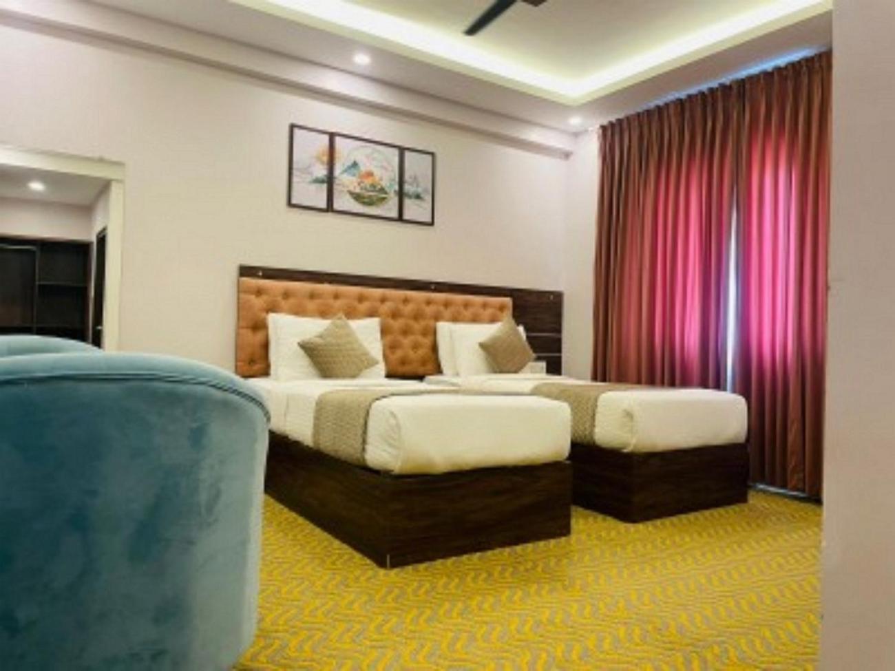 Vovo Hotels Yelahanka Dış mekan fotoğraf